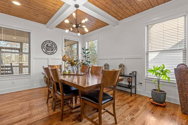 8870 Silver Maple Dr, Ooltewah, TN 37363