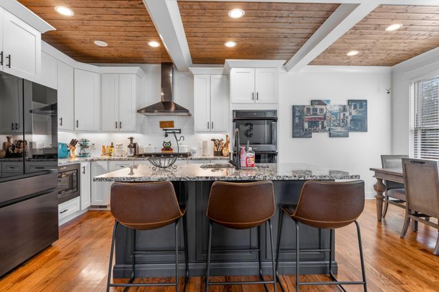 8870 Silver Maple Dr, Ooltewah, TN 37363