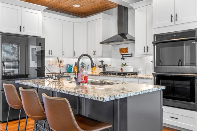 8870 Silver Maple Dr, Ooltewah, TN 37363