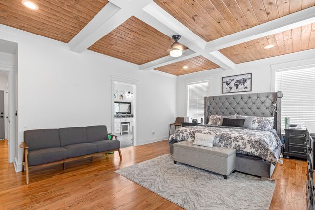 8870 Silver Maple Dr, Ooltewah, TN 37363