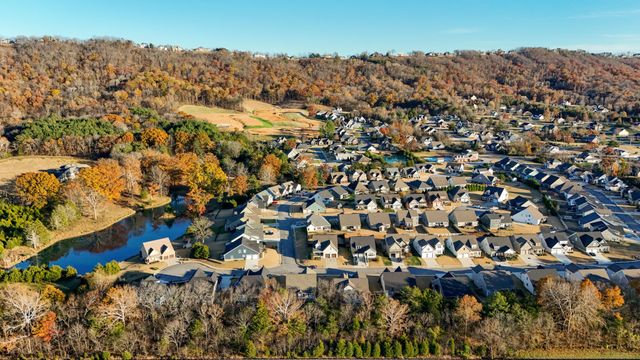 8870 Silver Maple Dr, Ooltewah, TN 37363