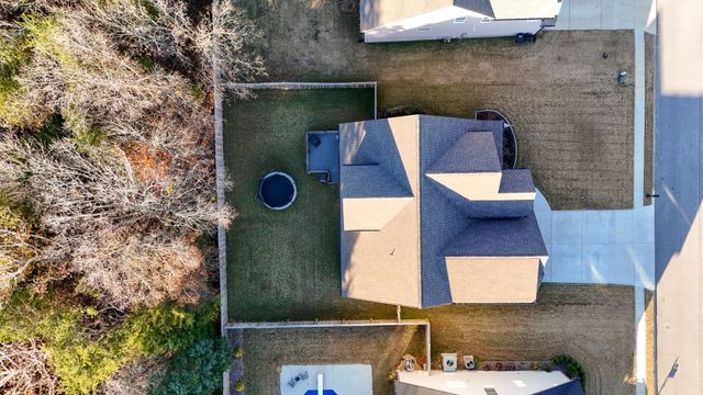 8870 Silver Maple Dr, Ooltewah, TN 37363