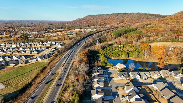 8870 Silver Maple Dr, Ooltewah, TN 37363