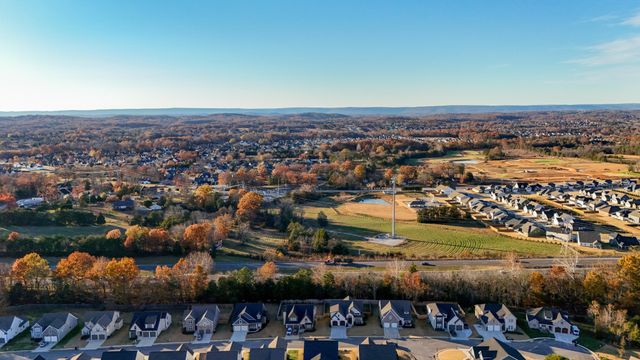 8870 Silver Maple Dr, Ooltewah, TN 37363