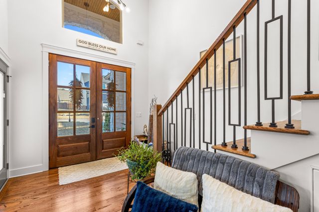 8870 Silver Maple Dr, Ooltewah, TN 37363