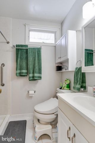 8513 FAIRBURN DR, Springfield, VA 22152