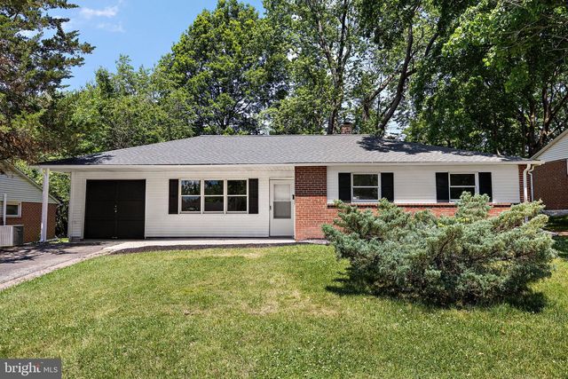 231 ORCHARD LN, Norristown, PA 19401