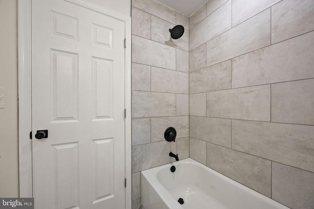 231 ORCHARD LN, Norristown, PA 19401