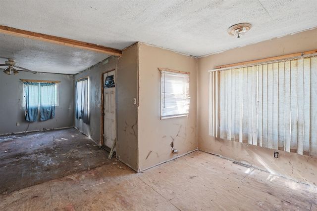 3758 W Michigan Avenue, Battle Creek, MI 49037