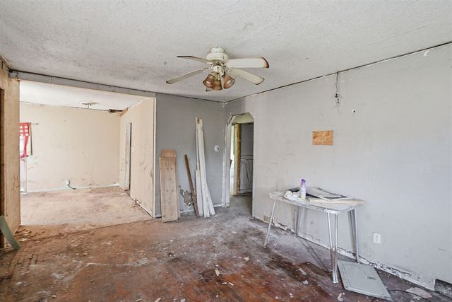 3758 W Michigan Avenue, Battle Creek, MI 49037