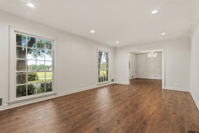 600 Peachtree, Mineola, TX 75773