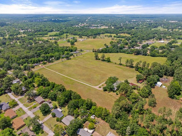 600 Peachtree, Mineola, TX 75773
