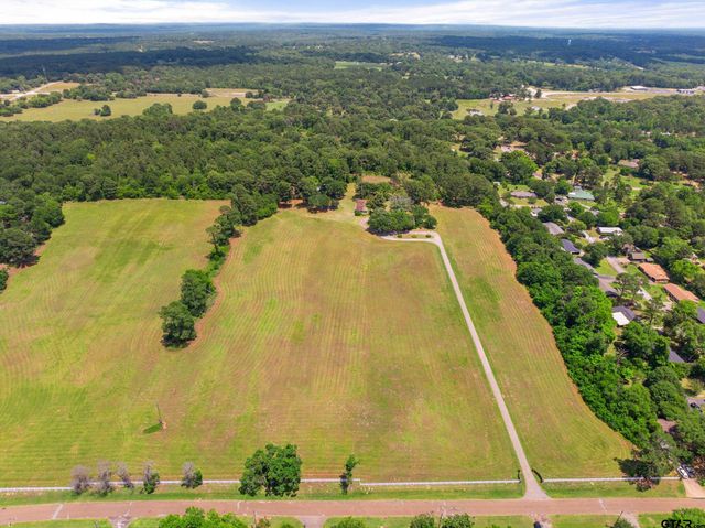 600 Peachtree, Mineola, TX 75773