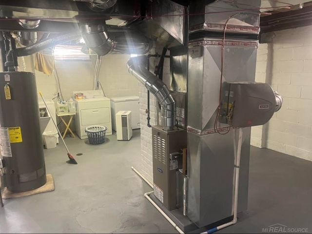 20577 Fairport Street, Detroit, MI 48205