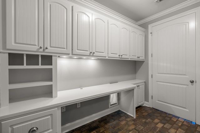 88 Avondale Cir., Hattiesburg, MS 39402