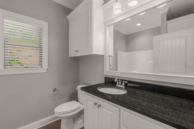 88 Avondale Cir., Hattiesburg, MS 39402