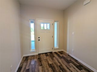 1714 E Avenue G, Lampasas, TX 76550