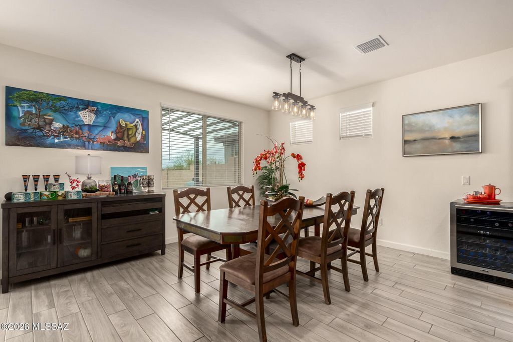 Image 12 of property listing at 11461 N Gemini Drive, Oro Valley, AZ 85742