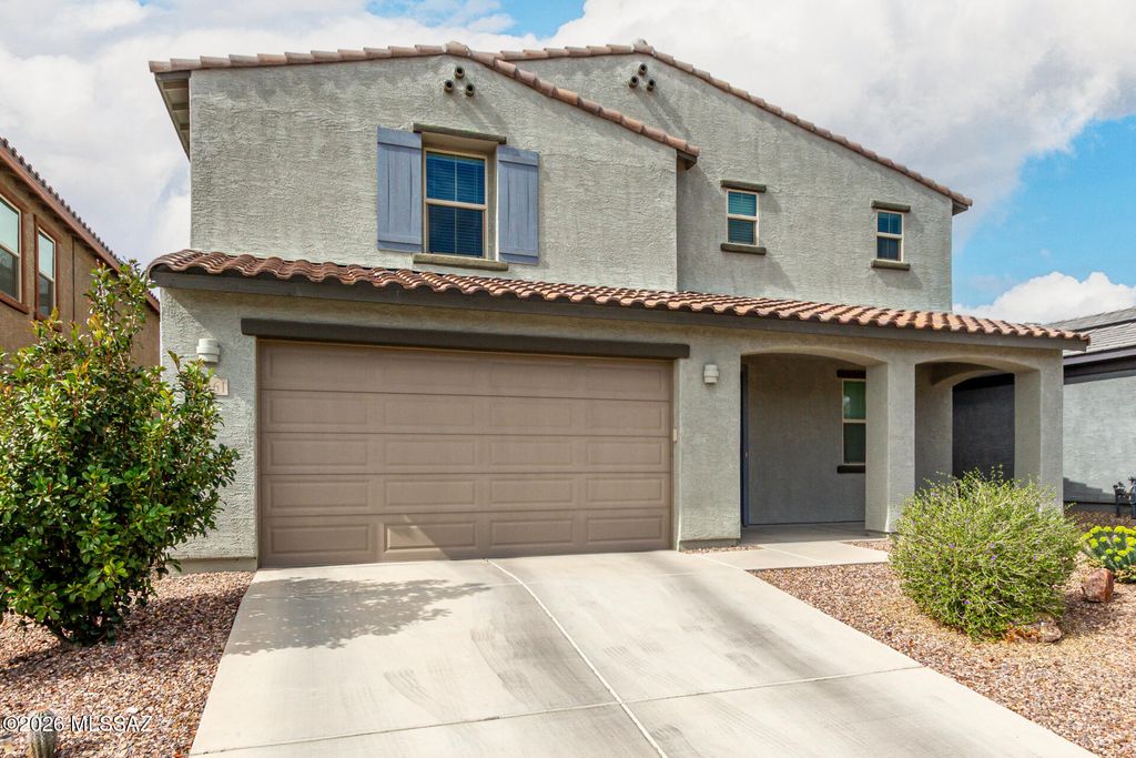 Image 30 of property listing at 11461 N Gemini Drive, Oro Valley, AZ 85742