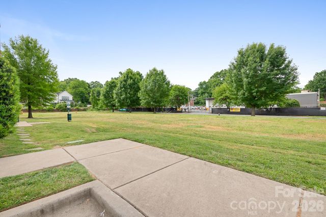 2338 Yadkin Avenue 101, Charlotte, NC 28205