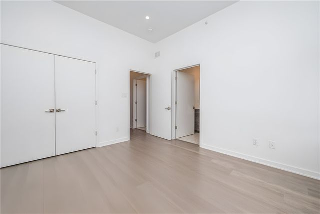 5543 Butler St, Lawrenceville, PA 15201