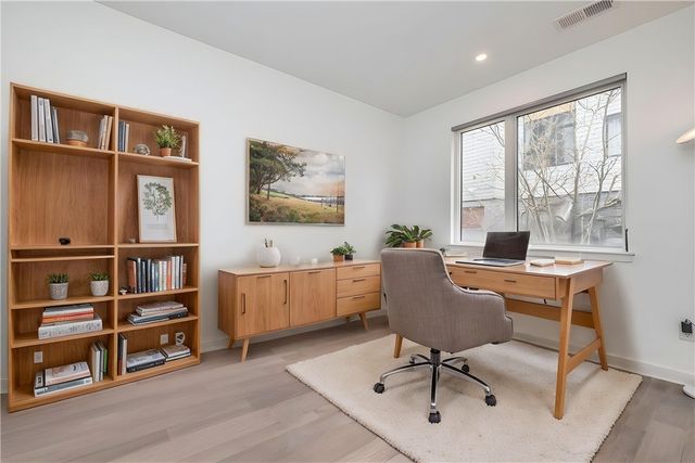 5543 Butler St, Lawrenceville, PA 15201