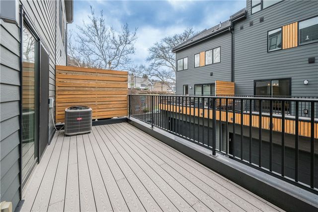 5543 Butler St, Lawrenceville, PA 15201