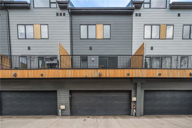 5543 Butler St, Lawrenceville, PA 15201