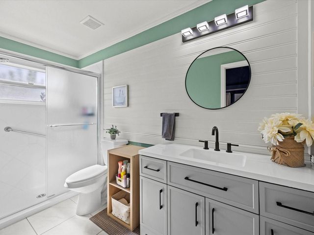 4130 CAPLAND AVENUE, Clermont, FL 34711