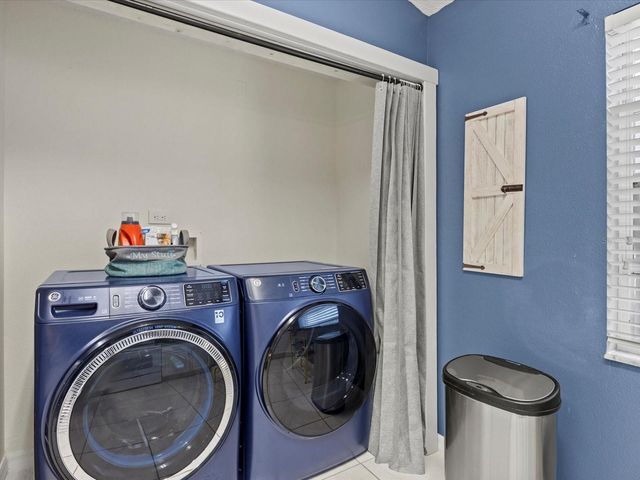 4130 CAPLAND AVENUE, Clermont, FL 34711