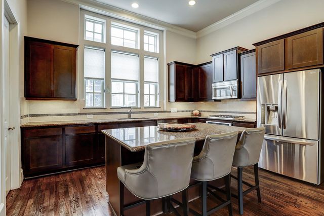 10912 Wrenwood Park, Houston, TX 77043