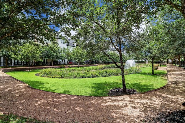 10912 Wrenwood Park, Houston, TX 77043