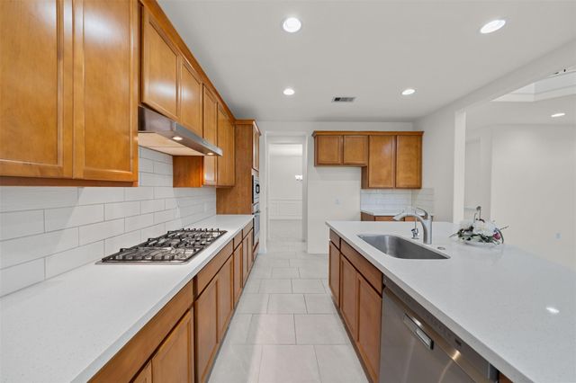 10419 Silver Shield Way, Tomball, TX 77375