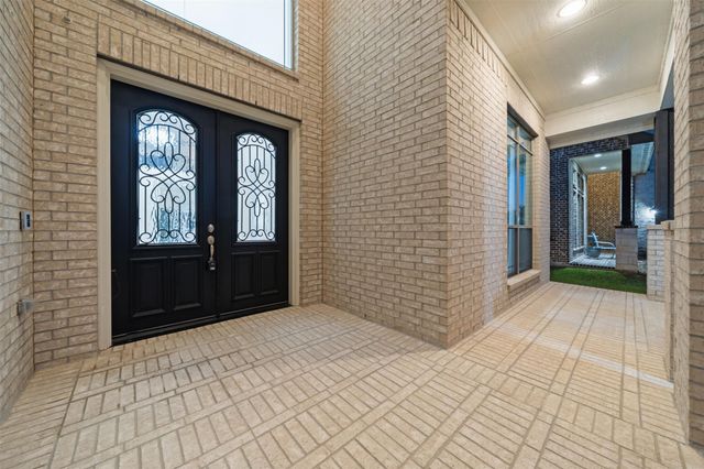 10419 Silver Shield Way, Tomball, TX 77375