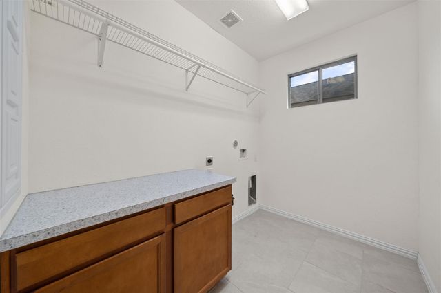 10419 Silver Shield Way, Tomball, TX 77375