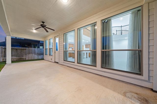 10419 Silver Shield Way, Tomball, TX 77375