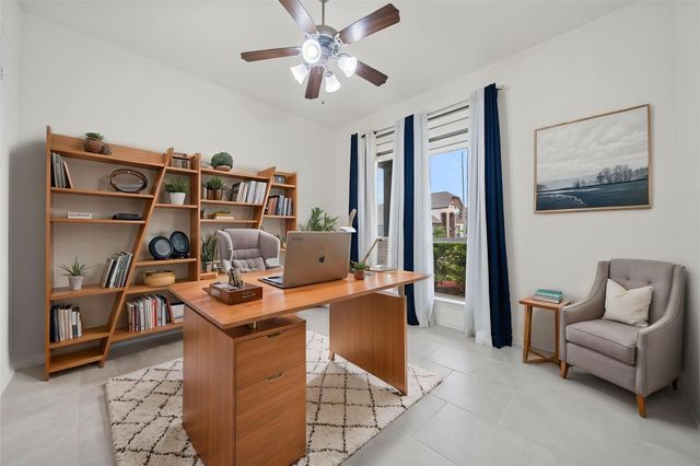 10419 Silver Shield Way, Tomball, TX 77375