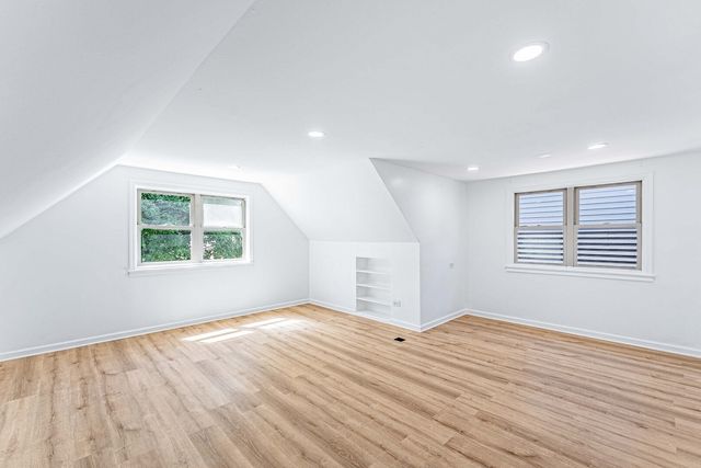 1935 N Natoma Avenue, Chicago, IL 60707