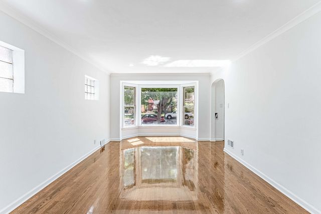 1935 N Natoma Avenue, Chicago, IL 60707