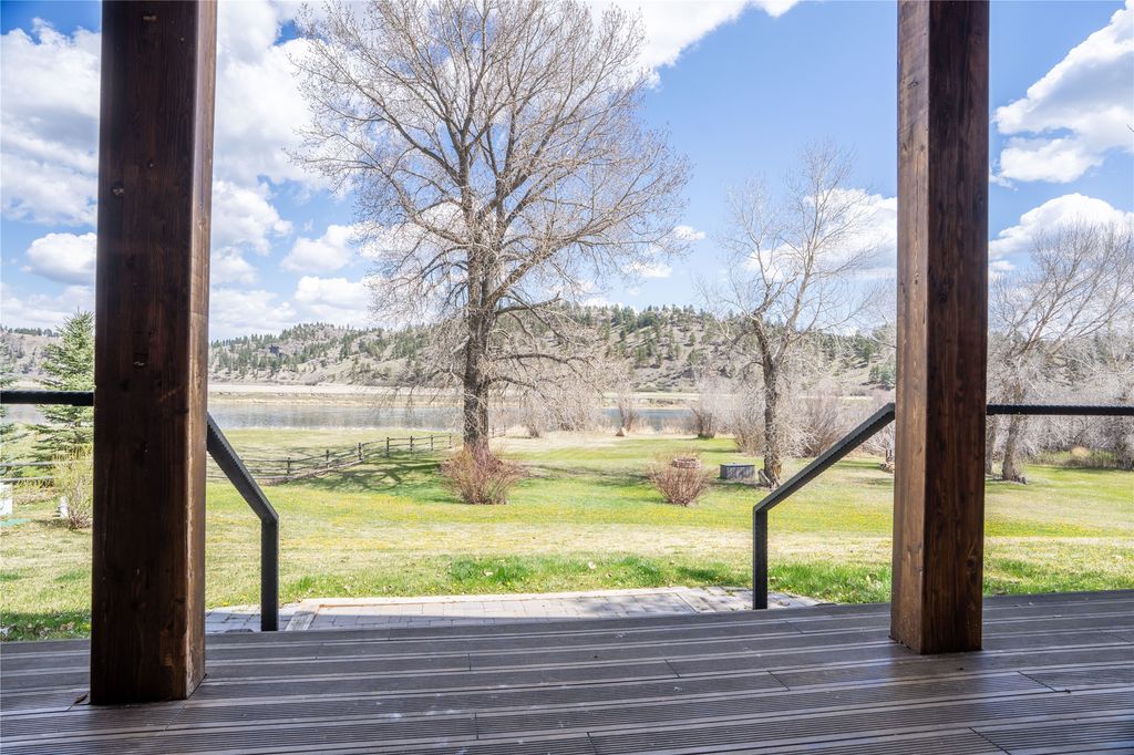 159 Barnes Lane, Wolf Creek, MT 59648 photo 12