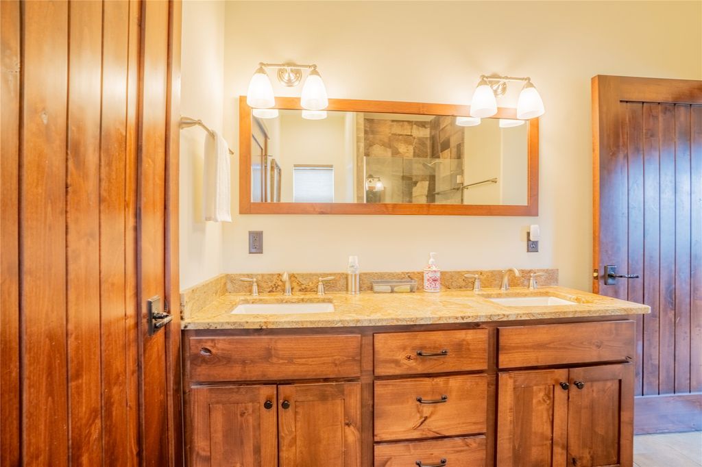 159 Barnes Lane, Wolf Creek, MT 59648 photo 13