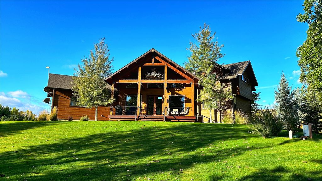 159 Barnes Lane, Wolf Creek, MT 59648 photo 3