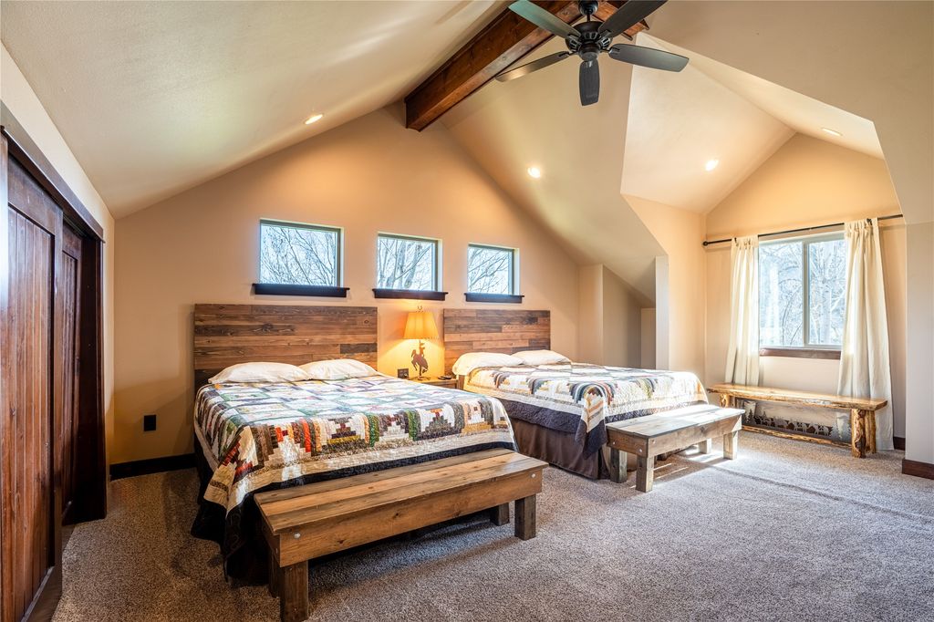 159 Barnes Lane, Wolf Creek, MT 59648 photo 30