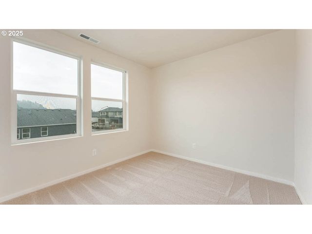 2933 U St, Springfield, OR 97477