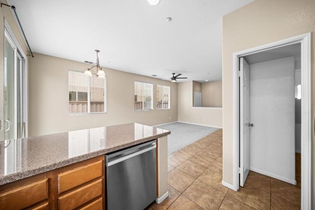 25265 Windy Cove Street 1, Murrieta, CA 92562