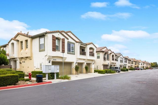 25265 Windy Cove Street 1, Murrieta, CA 92562