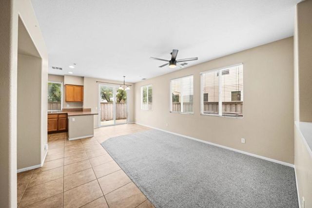 25265 Windy Cove Street 1, Murrieta, CA 92562
