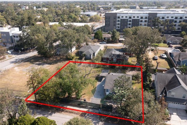 1638 Tabor Street, Houston, TX 77009