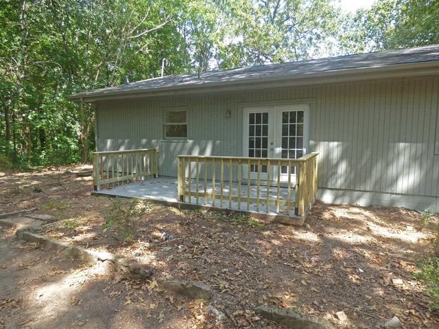 22 S Wichita Circle, Cherokee Village, AR 72529