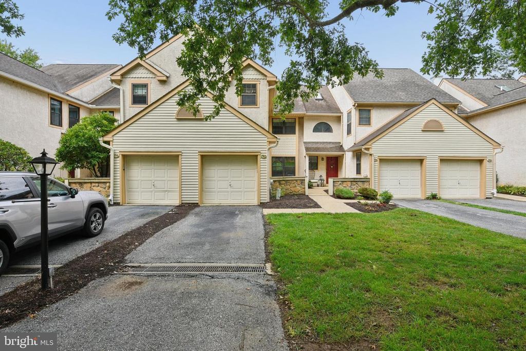 797 BRETTINGHAM CT #706D, WEST CHESTER, PA 19382 — photo 2